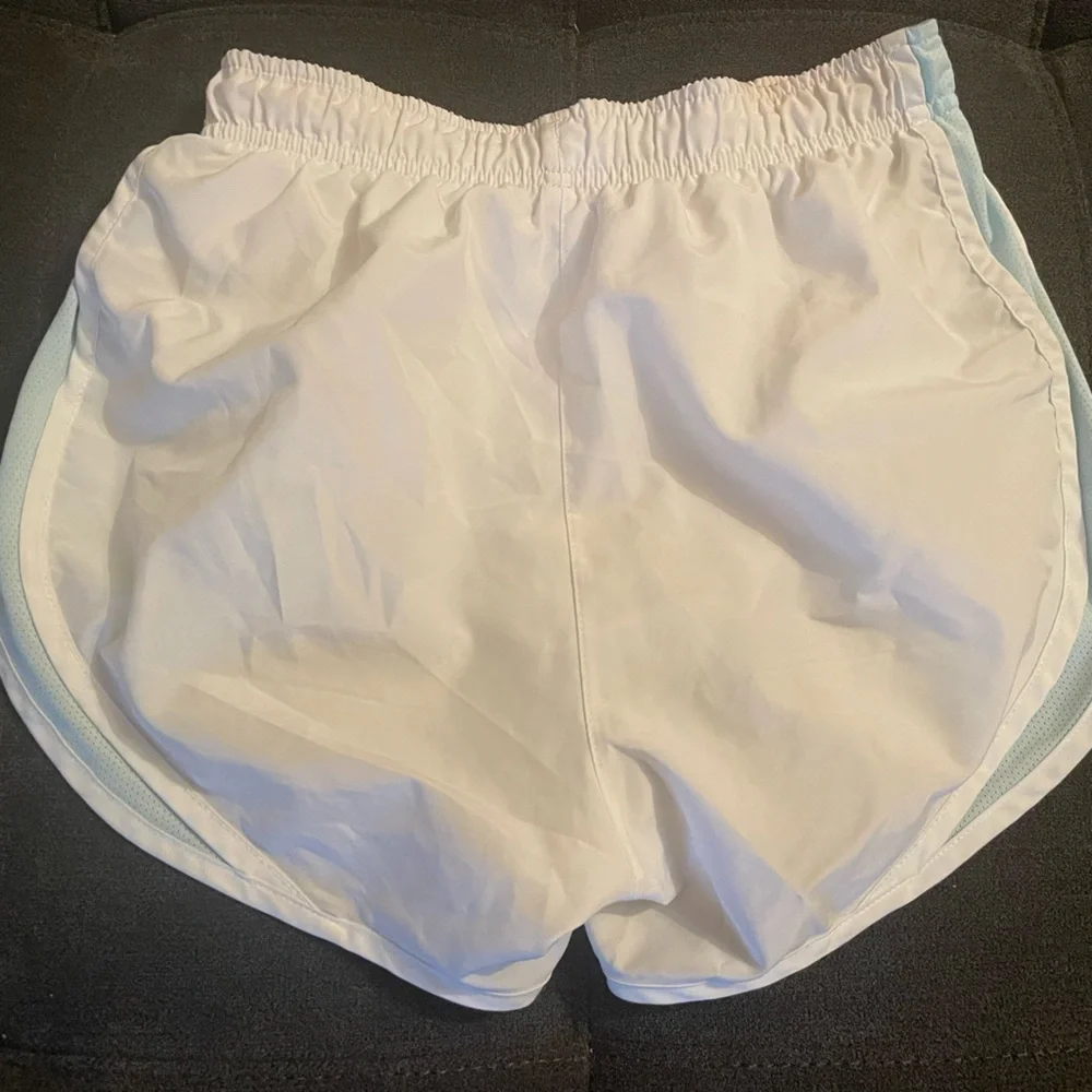 Nike Workout Shorts - Picture 2 of 2